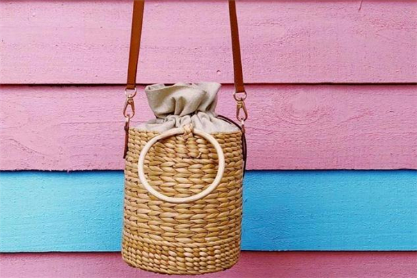 打包带编菜篮,打包绳编织的菜篮