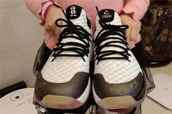 匹克闪电2020,匹克闪电2019实战测评