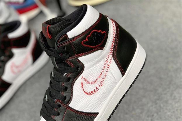aj1侧面线钩开了,aj1红外线怎么拆线 aj1侧面线钩开了,aj1红外线怎么拆线