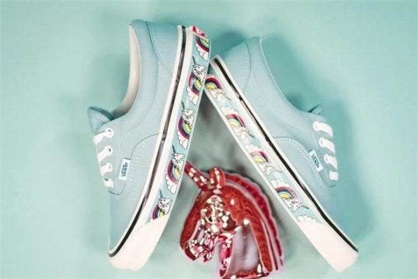 vans有没有出过独角兽的外套,vans独角兽鞋
