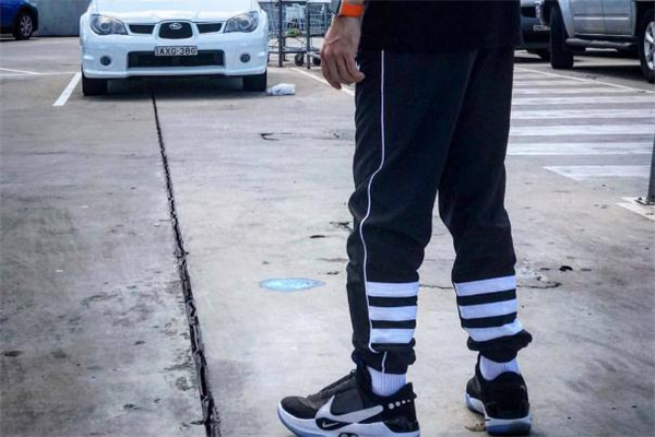 nike adapt bb 鞋子已配对,nike adapt bb