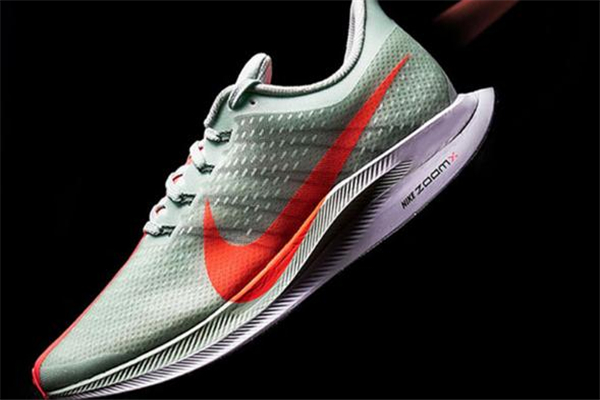 耐克飞马36男女款区别,耐克飞马35系列的介绍