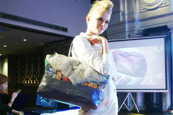 sazaby包是什么档次,sadi的包包好不好