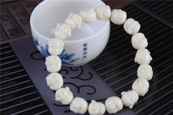 珊瑚手串的保养方法和护理,珊瑚手串如何保养 珊瑚手串的保养方法和护理,珊瑚手串如何保养