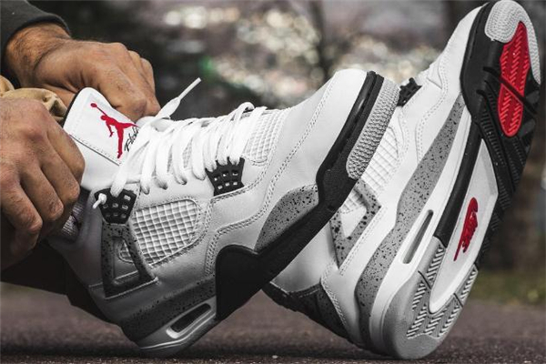 aj4所有配色,aj4元年五个配色都是什么 aj4所有配色,aj4元年五个配色都是什么