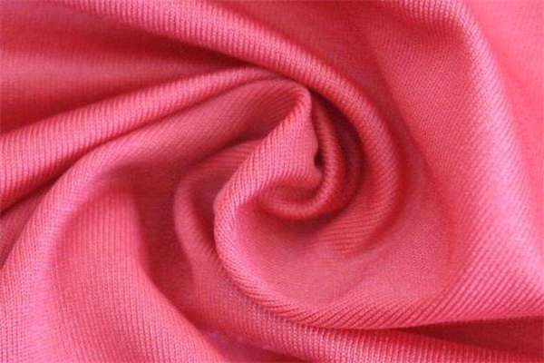 牛奶丝和涤纶的区别,牛奶丝和涤纶有啥区别