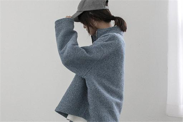 雾霾蓝衣服,雾霾蓝服装搭配