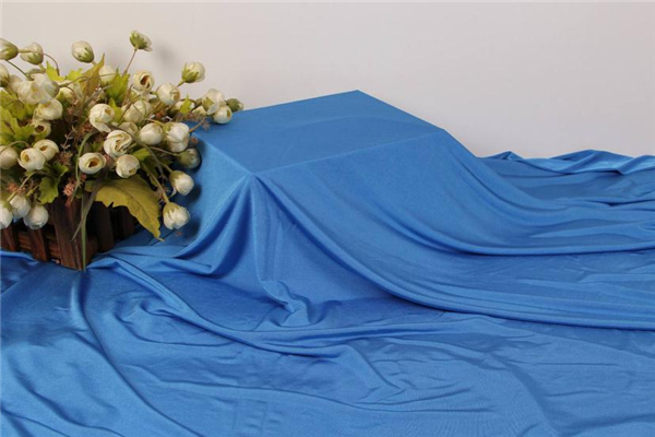 冰丝和真丝的区别在哪里,冰丝跟真丝的区别 冰丝和真丝的区别在哪里,冰丝跟真丝的区别