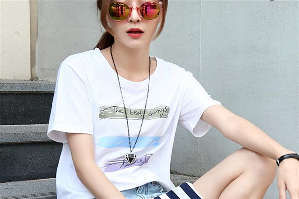 t恤染色了怎么办,纯棉衣服染色怎么洗掉