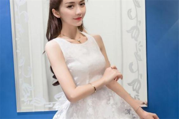 欧根纱卷边了怎么处理,纱裙的边总是卷在一起怎么办 欧根纱卷边了怎么处理,纱裙的边总是卷在一起怎么办