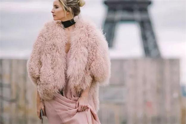 干枯玫瑰粉色是什么颜色,枯玫瑰色是什么颜色