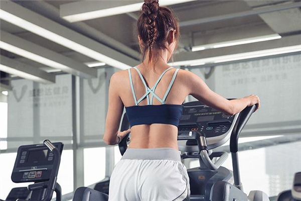 内衣经常穿运动内衣有影响吗,运动内衣的好处和坏处