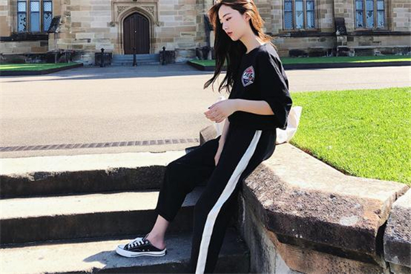 运动裤粘毛是质量不好吗,裤子粘毛是不是质量差