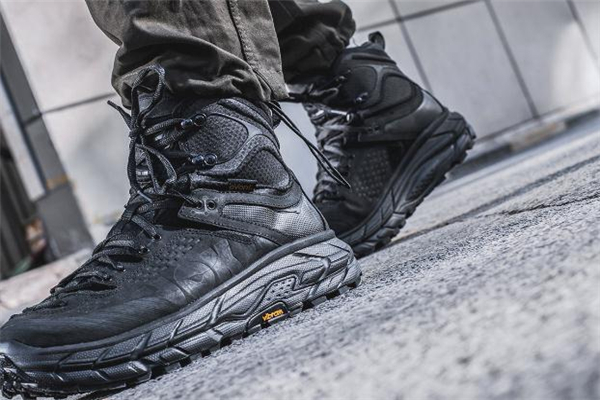 hoka one one跑鞋怎么样,hoka one one鞋怎么样