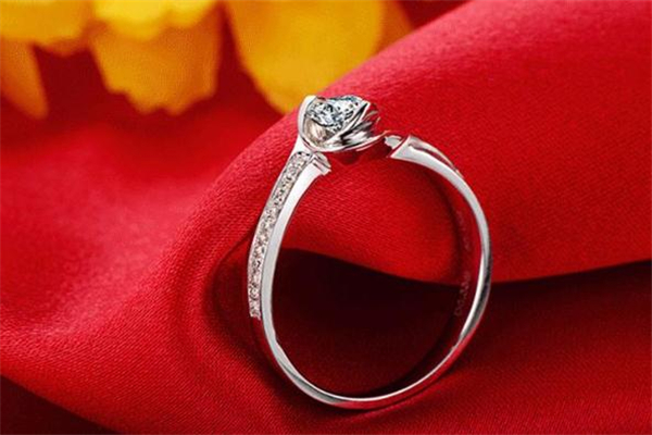 金伯利钻戒怎么置换,金伯利钻石以旧换新 金伯利钻戒怎么置换,金伯利钻石以旧换新