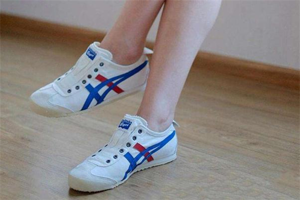 鬼冢虎和耐克,鬼冢虎和耐克哪个档次高