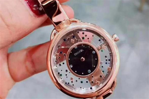 如何挑选手表女士,30岁女士手表推荐