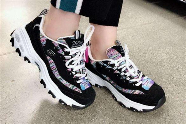 斯凯奇和亚瑟士哪个好,和亚瑟士差不多的品牌有哪些 斯凯奇和亚瑟士哪个好,和亚瑟士差不多的品牌有哪些