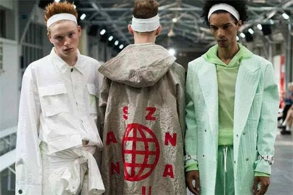 上官喆的衣服要去哪买,上官喆是什么牌子 上官喆的衣服要去哪买,上官喆是什么牌子