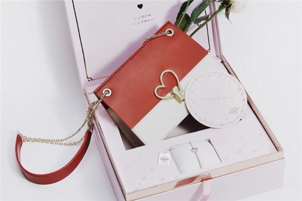 小ck2020情人节限定,小ck情人节限定爱心包2019 小ck2020情人节限定,小ck情人节限定爱心包2019