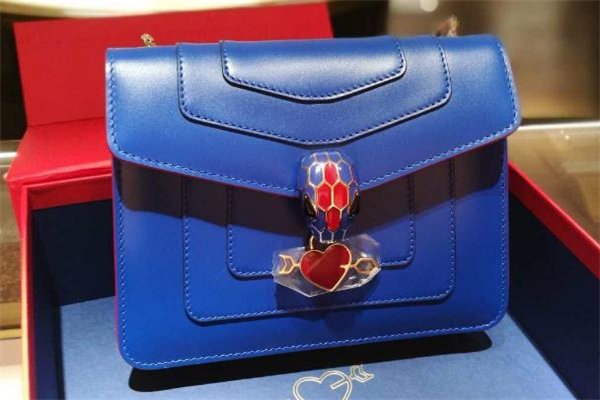 宝格丽情人节限量款包2020,宝格丽2019新款限量包