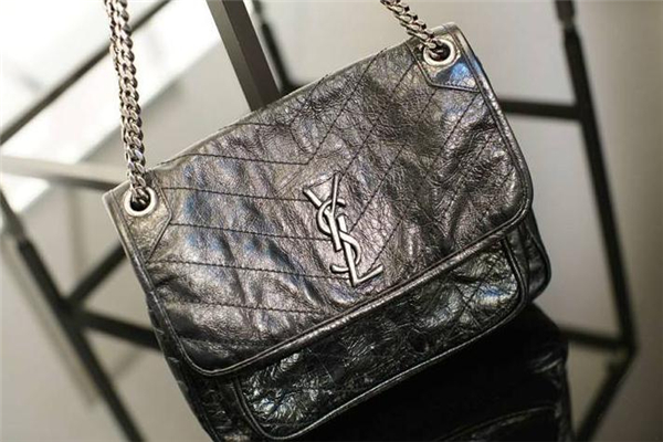 ysl油蜡皮包包,ysl油蜡皮包真假对比