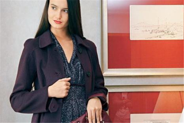 H型大衣搭配,h型大衣搭配图片欣赏