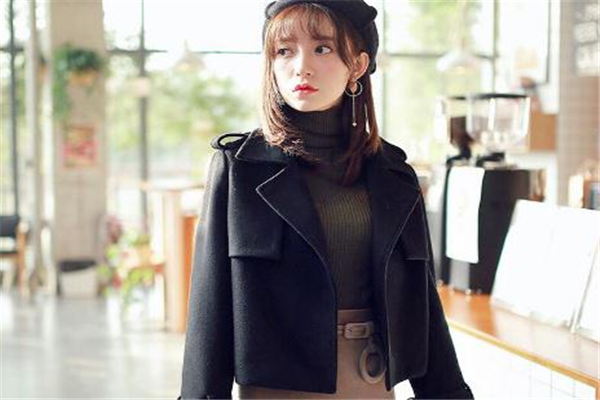 西装里穿羊毛衫,西装毛呢外套