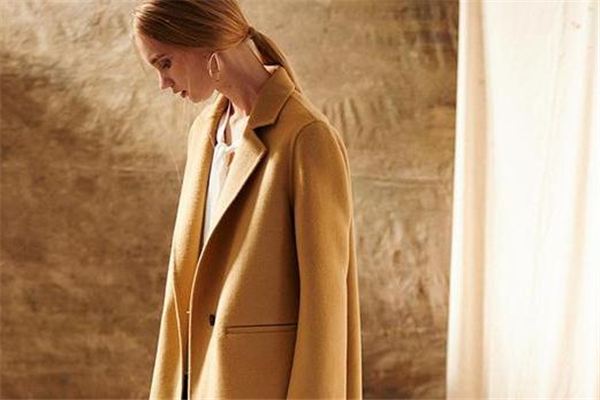 双面呢大衣暖和吗,双面呢大衣暖和还是单面暖和 双面呢大衣暖和吗,双面呢大衣暖和还是单面暖和