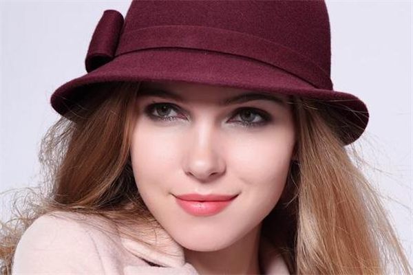 毛呢帽子如何清洗,羊毛呢帽子的清洗方法 毛呢帽子如何清洗,羊毛呢帽子的清洗方法