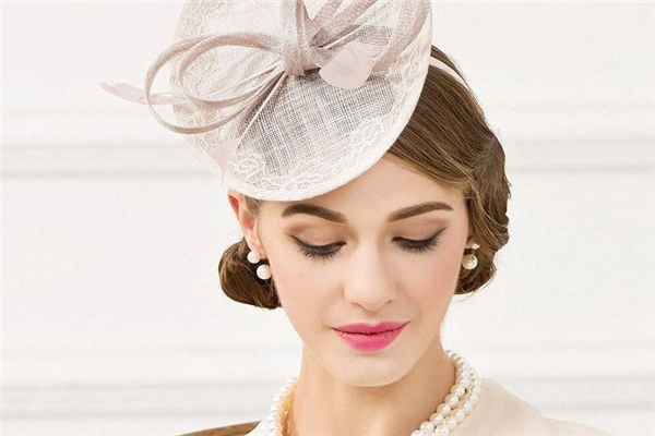 礼帽适合什么脸型,圆脸适合戴什么帽