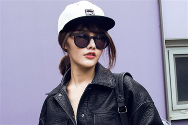 平沿帽哪个牌子好,帽衫品牌排行榜