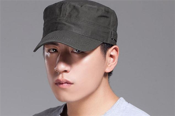 软顶棒球帽和硬顶棒球帽有什么区别,圆顶帽和平顶帽的区别