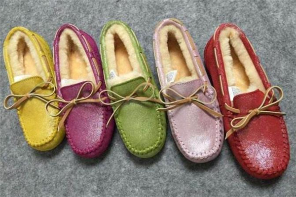 豆豆鞋不跟脚怎么办,豆豆鞋脚后跟老掉 豆豆鞋不跟脚怎么办,豆豆鞋脚后跟老掉