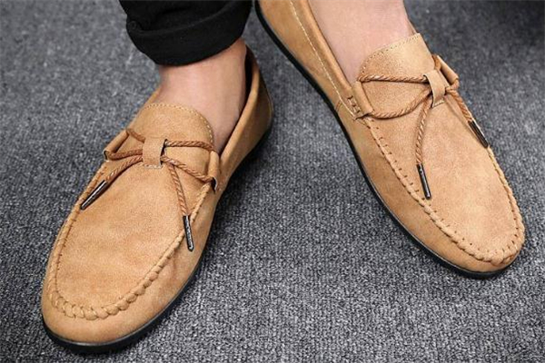 豆豆鞋脏了怎么清洗,豆豆鞋脏了怎么快速弄干净 豆豆鞋脏了怎么清洗,豆豆鞋脏了怎么快速弄干净