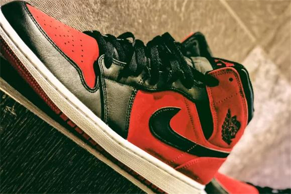 aj1禁穿和小禁穿哪个好看,aj1禁穿和小禁穿区别 aj1禁穿和小禁穿哪个好看,aj1禁穿和小禁穿区别