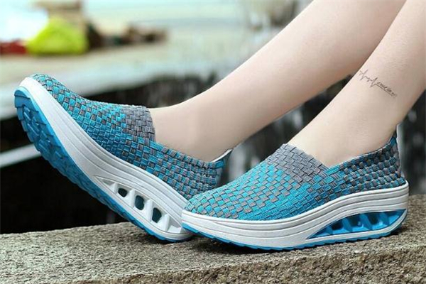 摇摇鞋的危害有多大,摇摇鞋的好处和坏处 摇摇鞋的危害有多大,摇摇鞋的好处和坏处