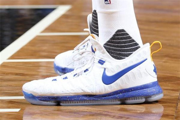 篮球鞋和运动鞋的区别,篮球鞋的区别