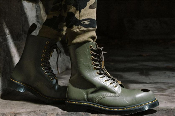 马丁靴怎么选尺码,马丁靴按照正常尺码买吗