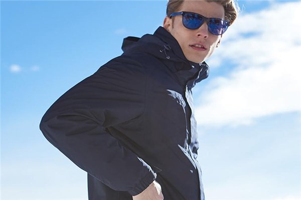 登山服品牌哪个牌子好,最好的登山服