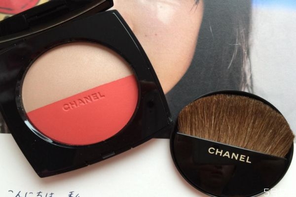 毛孔粗大平时要注意什么呢(毛孔粗大注意事项) 毛孔粗大平时要注意什么呢(毛孔粗大注意事项)