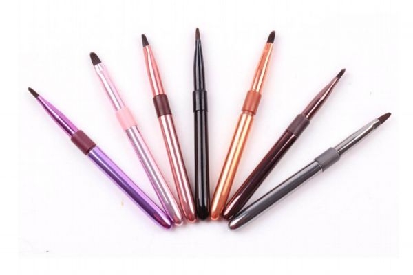 唇刷有什么用,刷唇是什么意思