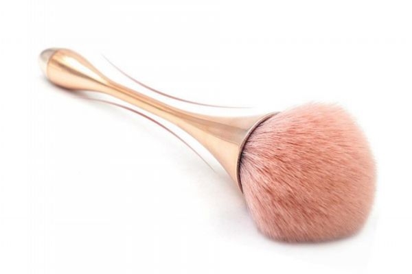 化妆刷能不能用电吹风吹,化妆刷能用吹风机吹干吗 化妆刷能不能用电吹风吹,化妆刷能用吹风机吹干吗