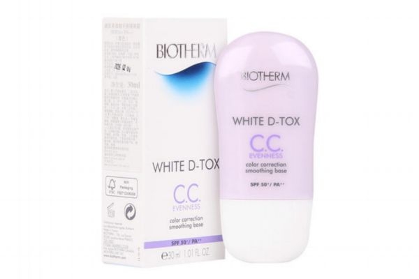 怡丽丝尔抗皱眼霜使用注意事项(怡丽丝尔眼霜使用方法)