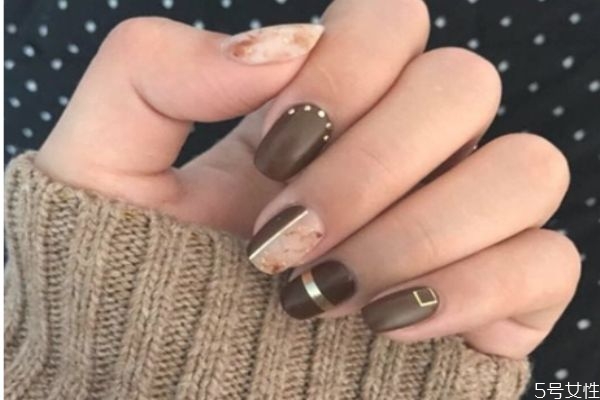 化妆刷要洗了再用吗,化妆刷每次用完要洗吗