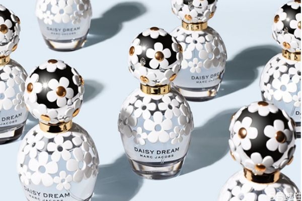 孕妇护肤品十大品牌(孕妇护肤品十大品牌排行榜) 孕妇护肤品十大品牌(孕妇护肤品十大品牌排行榜)