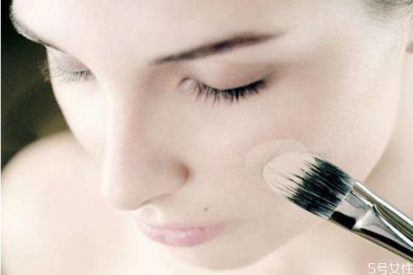 如何辨别粉底液的好坏,粉底液怎么辨别好不好
