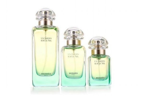 女人身上喷什么香水最好闻,女生喷什么香水好闻