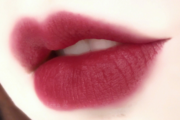 干燥玫瑰色是什么颜色(干燥玫瑰色是什么颜色)