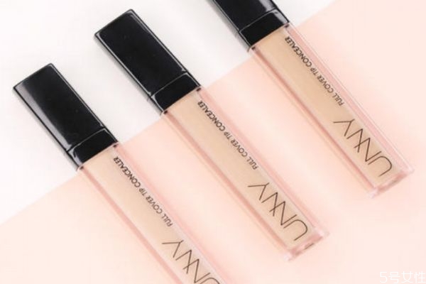 教你如何使用遮瑕膏,怎么使用遮瑕膏